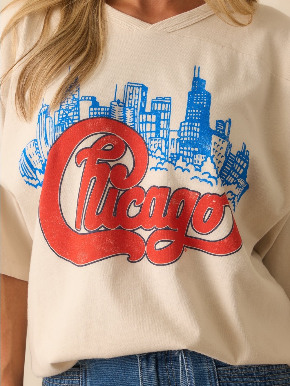 Daydreamer Chicago Tee